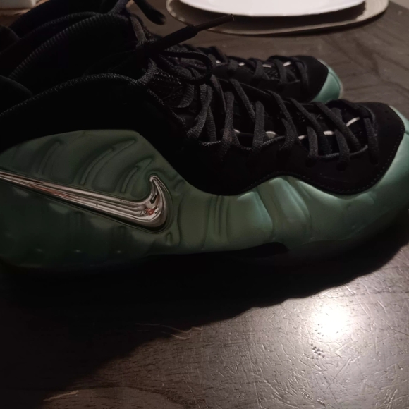 Nike Foamposite Pro Sneakers